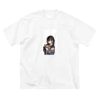 かわいい女の子とシュールな絵の文学少女おつかれさま ビッグシルエットTシャツ