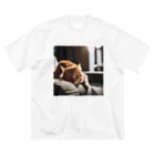 feliceのリビングでごろんとする猫 Big T-Shirt