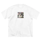 Sunbathingのピオニーと猫 ビッグシルエットTシャツ