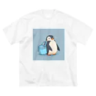 ganeshaのかわいいペンギンとおもちゃのバケツ Big T-Shirt