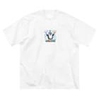 まんじゅ王国のこのキュートなペンギンがお祝いムード全開 Big T-Shirt