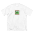 OTIRUBUTUBUTUのインテリアザウルス Big T-Shirt