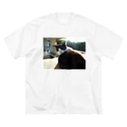 きしの見返り美猫図 Big T-Shirt