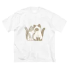 かわいいもののおみせ　いそぎんちゃくの表裏印刷　仲良し猫　サバ白&ポインテッド Big T-Shirt