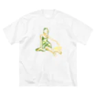 古屋智子（TomokoFuruya）のモデル＿女性２ ビッグシルエットTシャツ