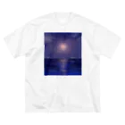 blueHawaiiのstrawberry moon ビッグシルエットTシャツ