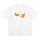 くらきち ONLINE SHOPのねこタイツとパン Big T-Shirt