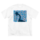 ピンクノヒヨ子のキリン Big T-Shirt