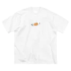 ゆかいなおみせのさかなとちくわ ビッグシルエットTシャツ