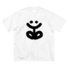 WARAUKAO:)のSMILE FLOWER ビッグシルエットTシャツ