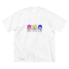 三匹の子むすめの手繋ぎ三匹の子むすめ ビッグシルエットTシャツ