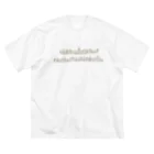 MichWich Designのとんがり帽子の家並み ビッグシルエットTシャツ