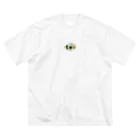 pomeraniaのbee ビッグシルエットTシャツ