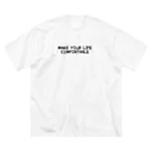 VODKALOVEの文字入りTシャツ(MAKE YOUR LIFE COMFORTABLE) ビッグシルエットTシャツ