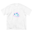 タビーランドの中小パンダ Big T-Shirt