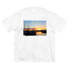 photo-kiokuの漁港夕景 ビッグシルエットTシャツ