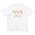 さかたようこ / サメ画家のはにかみSAME ビッグシルエットTシャツ