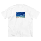 SAKURA スタイルの白い砂浜とビーチ Big T-Shirt