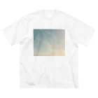 ワサビ寿司屋の夕焼けの前 Big T-Shirt