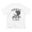 nidan-illustrationの"URBAN LIFE" #1 ビッグシルエットTシャツ