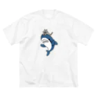 サメ わりとおもいのネコをかぶるサメ Big T-Shirt