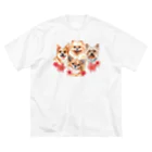SANKAKU DESIGN STOREのお花の似合う小さい犬たち。 ビッグシルエットTシャツ