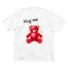 cocoartの雑貨屋さんの【Hug me】（赤くま） ビッグシルエットTシャツ