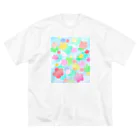 まいにち大変だけどほのぼのって大事のクリスタルフラワー(花柄） Big T-Shirt