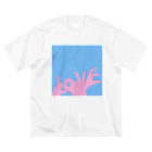 tsukumiiiiのLOVEサイン ビッグシルエットTシャツ