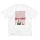 ayame_c29_illustrationsのピンクのおやまに Big T-Shirt