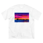 GALLERY misutawoのオーストラリア 夕暮れのヘンリービーチ桟橋 ビッグシルエットTシャツ