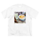 ダイナマイトあつきのﾎｯﾄｹｰｷﾚﾓﾝｽｶｯｼｭwith母 Big T-Shirt