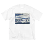 天使のいる街の雨が止んだ秋の空 ビッグシルエットTシャツ