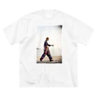 Ryuichi Matsuokaの「アートと歩いていく」Tシャツ Big T-Shirt