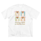 ZooBaby’s Shopの柴犬のいる暮らし Big T-Shirt