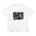 mahirusyntheseのThursday  Big T-Shirt