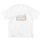 nya-mew（ニャーミュー）のもってけ！ポチッとな Big T-Shirt