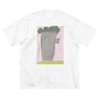 bugs club shopのクワガタの親子 Big T-Shirt