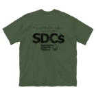Too fool campers Shop!のSDCsキャンペーン キャンプサイコーおじさんコラボ(黒文字) Big T-Shirt