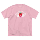 Illustrator Moca&Ram shopのいちごのお姫さまStrawberry BeBe🍓ストロベリーべべ Big T-Shirt