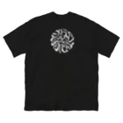 Y's Ink Works Official Shop at suzuriのRising sun Crow (White Print) ビッグシルエットTシャツ