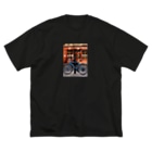 旅先pics📸のロンドンの道端の自転車 Big T-Shirt