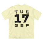 XlebreknitのTuesday, 17th September ビッグシルエットTシャツ