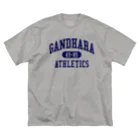 【SEVA】 （雲黒斎 公式ショップ ）のGANDHARA ATHLETICS ビッグシルエットTシャツ