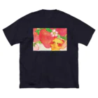 ぽとすの「このイチゴは食べられる？」Tシャツ ビッグシルエットTシャツ