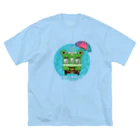 Train Kids! SOUVENIR SHOPのカエル電車「 雨♪」 ビッグシルエットTシャツ