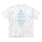 【NEW】ワンポイントTシャツ800円引きセール開催中！！！★kg_shopの[★バック] KEEP CALM AND BREAD CLIP [ライトブルー] Big T-Shirt