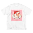 オコジョとエナガのオコジョとエナガ　いちごケーキもぐもぐ ビッグシルエットTシャツ