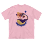 IZANAMI by Akane Yabushitaの🐳 夢を運ぶくじら 🎈⁠ ビッグシルエットTシャツ