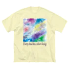 夜の闇に、色の魔法をかけながら。の雲 Big T-Shirt